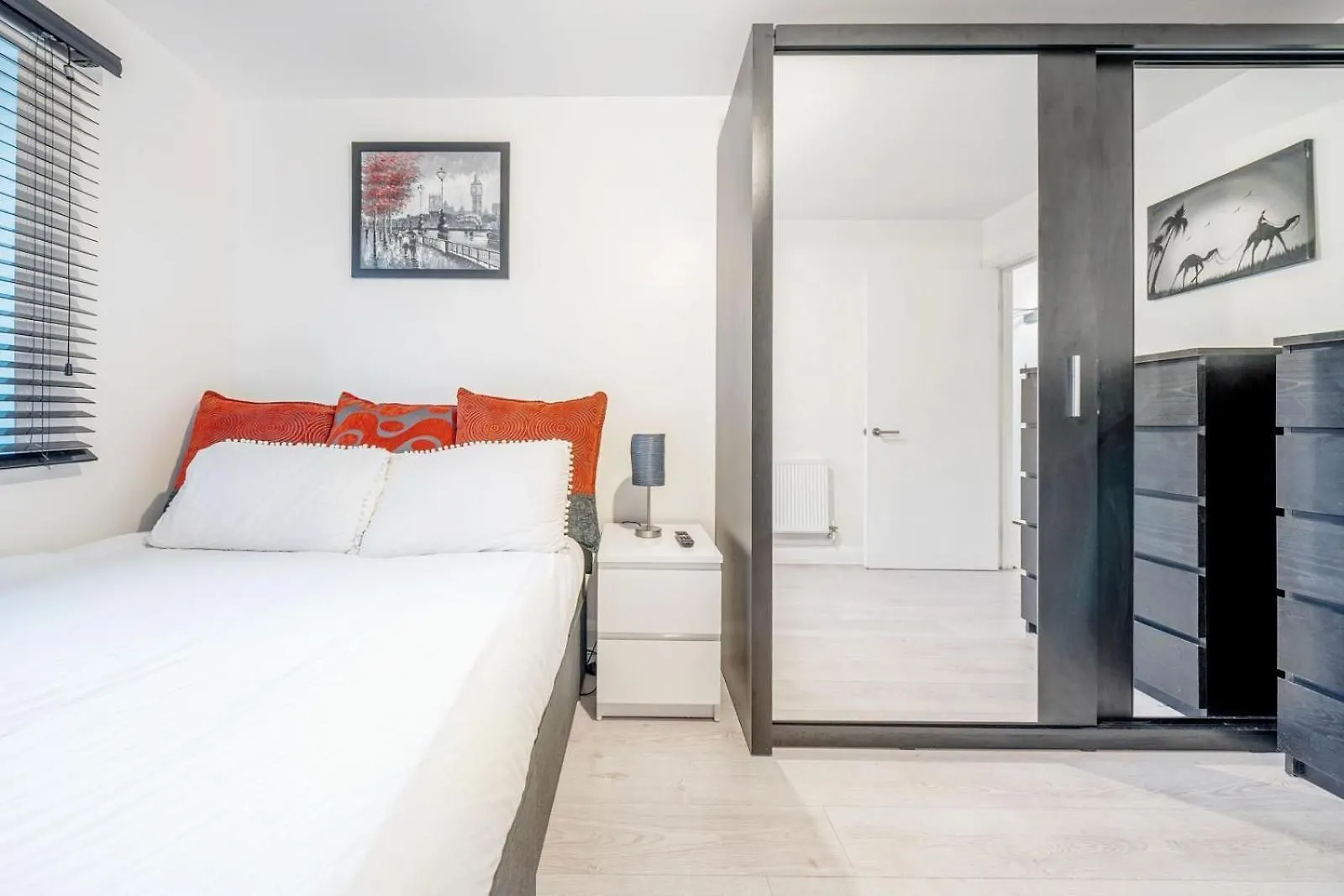 Impressive Central London Balcony Apartment Storbritannien